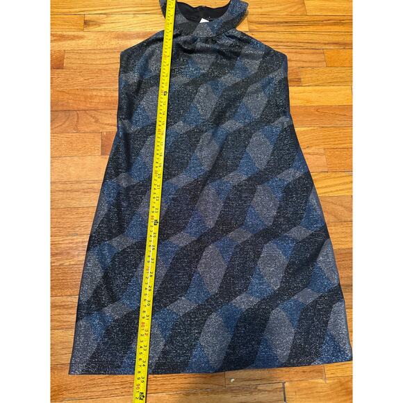 Elie Tahari Geometric Print Halter short Dress in Blue, Gray, and Black | Size 6 - Picture 9 of 9